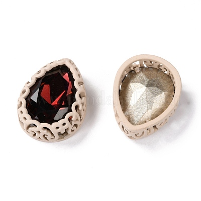 Cuce sul rhinestone&nbsp;RGLA-P033-O02-07-1