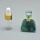 天然蛍石開閉式香水瓶ペンダント  真鍮のパーツとガラスのエッセンシャルオイルのボトル  40x31x28mm  穴：1.2mm  ガラス瓶容量：3ml（0.101液量オンス）  宝石の容量：1ml（0.03液量オンス） G-E556-09A-1