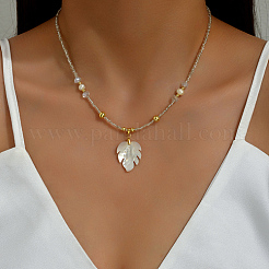 Collana con pendente a foglia d'acero in conchiglia naturale con catene di perline di vetro&nbsp;WZ3192