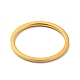Placcatura ionica (ip) 304 anello da dito semplice a fascia semplice in acciaio inossidabile per donna uomo RJEW-F152-05G-G-2