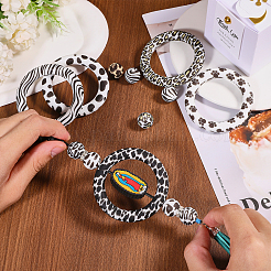 15 Stück 10 Stile Ring & runde lebensmittelechte Silikon-Focal-Perlen&nbsp;SIL-CA0004-53