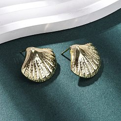 Ohrstecker in Muschelform aus Messing&nbsp;EJEW-H165-02B-G