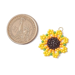 Sonnenblumen-Anhänger aus Perlen&nbsp;PALLOY-MZ00450