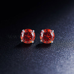 Clous d'oreilles à quatre griffes en argent sterling plaqué rhodium&nbsp;JE420C-01
