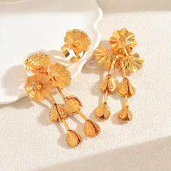 Elegante Ohrringe und Manschettenringe mit Blumenquasten aus Eisen für Damen&nbsp;TS0972