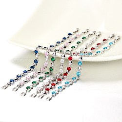 Damenarmbänder aus Messing mit Gliederketten, flacher runder & runder Glasimitatedelstein, Armband mit Schnallen, Purpur, Platin Farbe