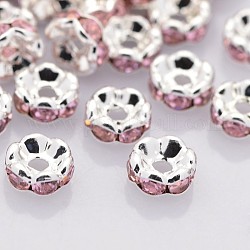 Perline distanziatori strass in ottone, grado a, bordo ondulato, colore argento placcato, rondelle, roso chiaro, 6x3mm, Foro: 1 mm