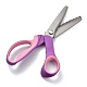 201つのステンレス鋼のピンク色の鋏  鋸歯状のはさみ  プラスチック製のハンドル付き  縫製用  クラフト  洋裁  スミレ  230x88x21mm TOOL-M004-01A-2