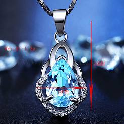 Squisito pendente a goccia in ottone cubic zirconia&nbsp;ZIRC-EE0001-001P