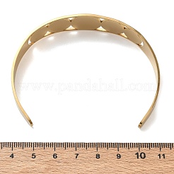 Bracelet manchette creux en acier inoxydable Saint Benoît&nbsp;SA-CBA3211-01G