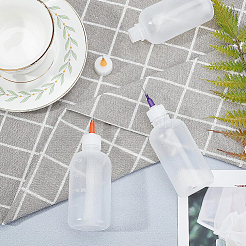 Des bouteilles en plastique de colle&nbsp;DIY-BC0004-05