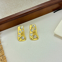 Boucles d'oreilles puces en alliage et strass.&nbsp;WG4C639-01
