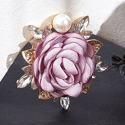 Rosa de tela con broche de rhinestone de cristal&nbsp;JEWB-WH0028-13LG