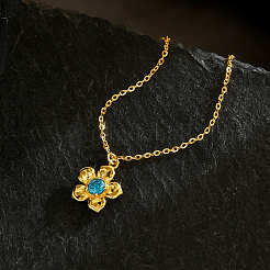 Colliers élégants avec pendentif en forme de fleur en laiton pavé de zircones cubiques bleu ciel profond pour femmes&nbsp;GI3724-1