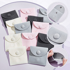 20pcs 4 Farben quadratische Samtschmuckbeutel&nbsp;TP-NB0001-56
