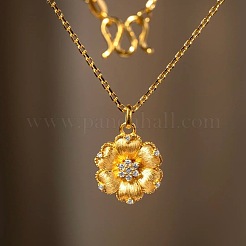 Collane con pendente a forma di fiore spazzolato in ottone con pavé di zirconi trasparenti per donna&nbsp;WG4014D-01