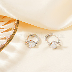 Orecchini a cerchio a forma di cuore con corona in ottone con zirconi cubici trasparenti alla moda&nbsp;CI1421-2