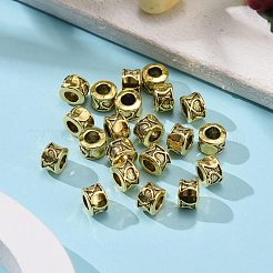 Sie fügen können einige Rechteck Cabochons&nbsp;TIBEB-5087-AG-LF
