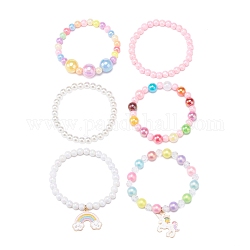 6pcs ensembles de bracelets extensibles en perles acryliques, bracelets enfant pour filles, avec des pendantifs en alliage d'émail, perles d'imitation en plastique ABS et fil de cristal élastique, couleur mixte, diamètre intérieur: 1-3/4 pouce (4.5 cm)