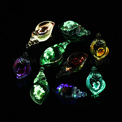 Ciondoli luminosi in resina trasparente e conchiglia&nbsp;RESI-T026-23M