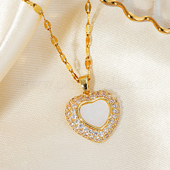 Collier élégant en forme de cœur avec pendentif en zircon cubique transparent et chaîne à damier pour femme&nbsp;MS3018