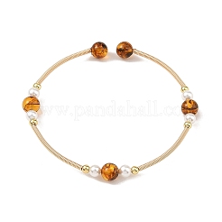 Bracciali rigidi in ottone con perline rotonde di ambra naturale e perle di conchiglia.&nbsp;BJEW-JB14462