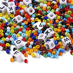 100 Stück Würfel mit Buchstaben undurchsichtigen Acrylperlen&nbsp;DIY-YW0002-45