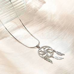 Collier bohème en acier inoxydable 201 avec pendentif en forme de fleur tissée en toile/filet et plumes&nbsp;NJEW-P327-07P-B