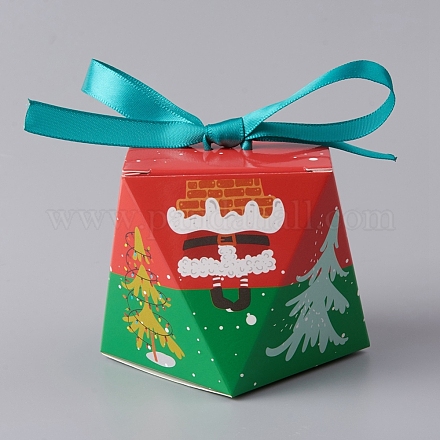 紙ギフトボックス  リボン付き  誕生日結婚式パーティーチョコレートキャンディギフトボックス  クリスマステーマの模様  グリーン  5.9x7.85x7.95mm X-CON-D006-02F-1