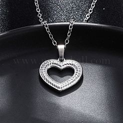 Collane con ciondolo a forma di cuore cavo in acciaio inossidabile 304&nbsp;NJEW-M096-13P