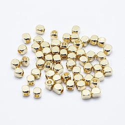 Abalorios de latón, Plateado de larga duración, real 18k chapado en oro, sin níquel, cubo, 2.5x2.5x3mm, agujero: 1 mm