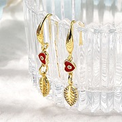 Серьги-подвески из латуни с микропаве из прозрачных кубических цирконий в форме листа с сердцем EJEW-C155-01G