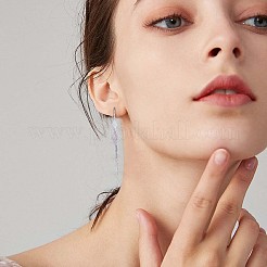 Boucles d'oreilles pendantes en losange de zircone cubique transparente anti-ternissement avec pampille en chaîne&nbsp;JE1041A