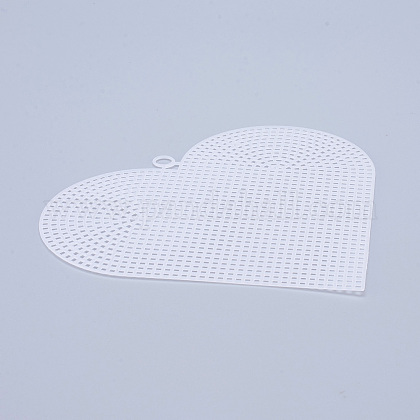 プラスチックメッシュキャンバスシート  刺繍用  アクリル毛糸クラフト  ニットとかぎ針編みのプロジェクト  ハート  ホワイト  14.8x16.8x0.12x0.75cm  穴：4mm DIY-M007-11-1