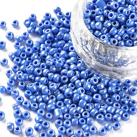 8/0 Glass Seed Beads SEED-US0003-3mm-123B-1