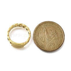 Anello da dito in acciaio inossidabile 304 con forma rettangolare testurizzata per donna&nbsp;RJEW-L126-03B-G