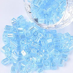 6/0 perles de rocaille en verre, lustre de couleurs transparentes, trou carré, cube, lumière bleu ciel, 6/0, 3~5x3~4x3~4mm, Trou: 1.2~1.4mm, environ 4500 pcs / sachet 