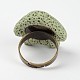 調整可能な魚の溶岩岩の宝石用原石の指輪  プラチナメッキ真鍮パーツ  淡緑色  19mm RJEW-I015-04-3