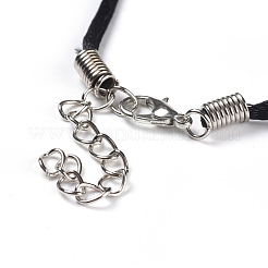 Fabrication de collier en fil de nylon&nbsp;MAK-WH0004-01A