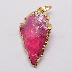 Natural Quartz Crystal Pendants, Dyed, with Brass Findings, Arrowhead, Golden, Cerise, 29~38x15~20x7~11mm, Hole: 3.5x6mm