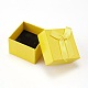 厚紙ジュエリーイヤリングボックス  リボン蝶結びと黒いスポンジ付き  ジュエリーギフト包装用  正方形  きいろ  5x5x3.5cm CBOX-L007-004A-2