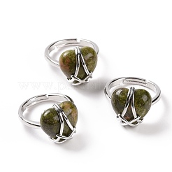 Verstellbarer Ring mit Edelsteinherzen&nbsp;RJEW-P031-01P