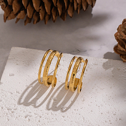 Pendientes minimalistas de acero inoxidable 304 con forma de triple C&nbsp;FG8025