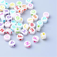 Cuentas de letras de agujero horizontal de acrílico artesanal, plano y redondo, color mezclado, carta, 6~7x3.5~4mm, agujero: 2 mm, aproximamente 3600 unidades / 500 g