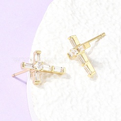 Orecchini a bottone con croce in ottone con micro pavè di zirconi trasparenti&nbsp;EJEW-C186-18G-02