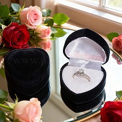 Scatole porta anelli in velluto per San Valentino&nbsp;AJEW-CL0004-89A