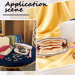 Pochettes à bijoux en velours avec fermeture éclair et pompon&nbsp;ABAG-PA0001-01B