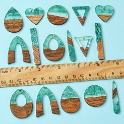 16 pièces 8 styles pendentifs en résine transparente et bois de noyer&nbsp;RESI-FS0001-76
