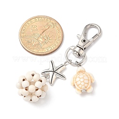 Decorazioni pendenti in turchese sintetico rotondo e tartaruga&nbsp;HJEW-JM03277-02