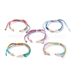 Fabrication de bracelets en cordon tressé en polyester réglable, avec des perles en laiton, 304 anneaux à sauter en acier inoxydable et perles de perles d'eau douce, couleur mixte, 15~16.5 cm